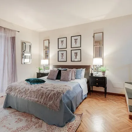 Apartamento Casa Eda, Modern Contemporary Inside The Walls Of Lucca